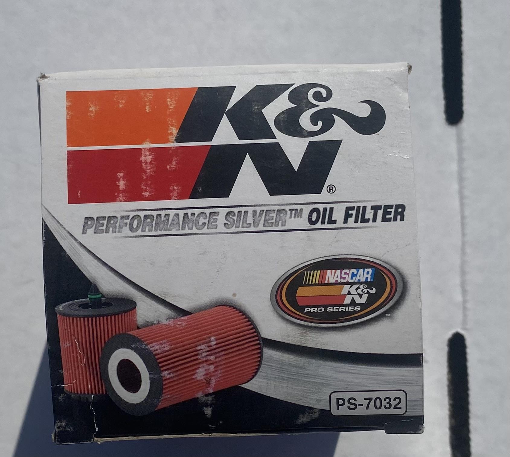 K&N PS-7032 Oil Filter for Porsche 911/Cayenne/Macan 2008-2019