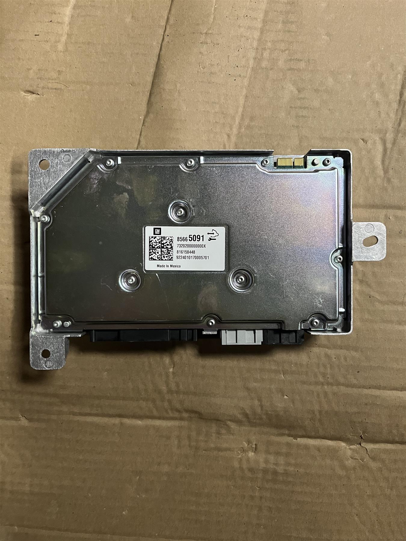 Genuine GM 85665091 Steering Column Lock Module