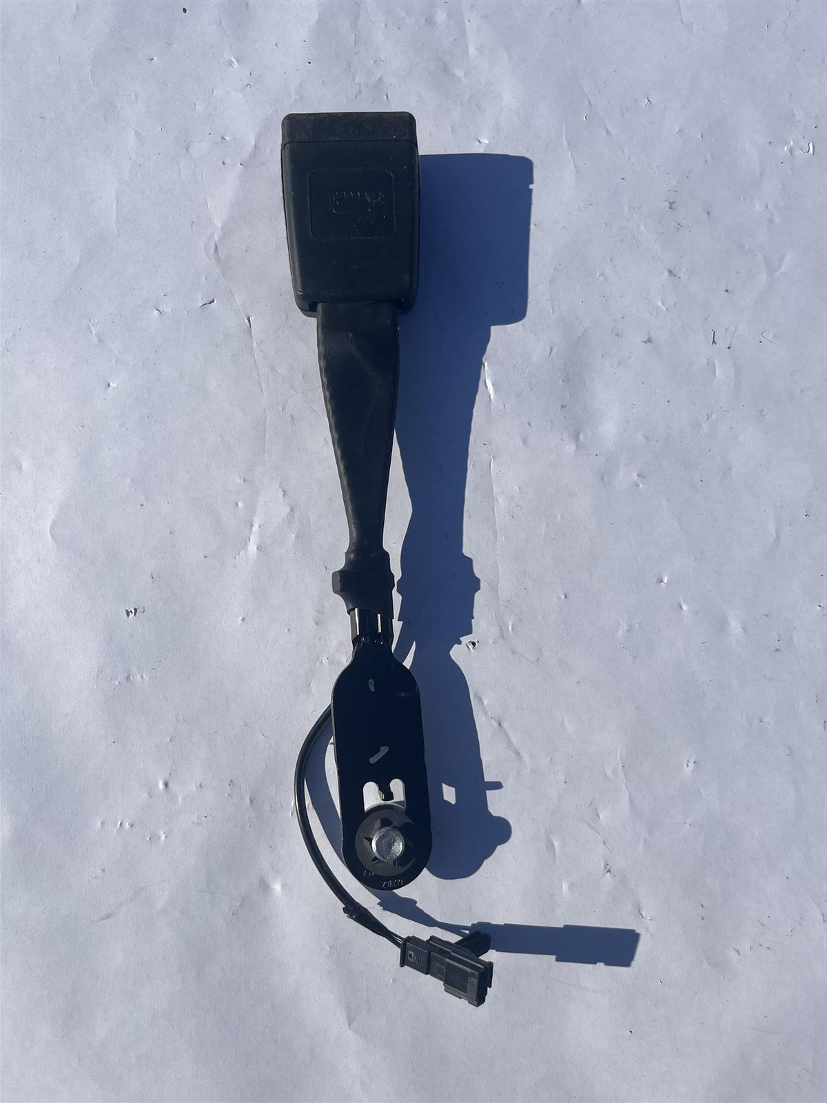 Genuine GM Rear Seat Belt Buckle 84474897 OEM Safety Restraint Assembly