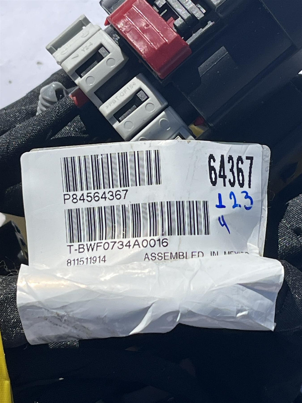 Genuine GM Wiring Harness 84564367 OEM Electrical Assembly