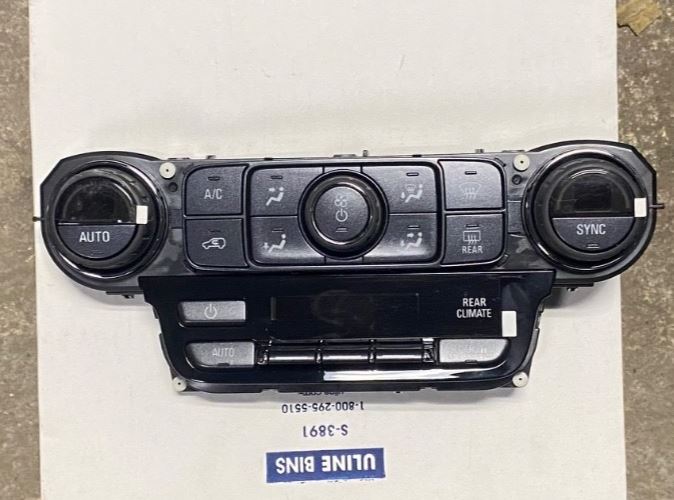 OEM | AC/Heater Temperature Control Unit Fits 2015-2016 Yukon GM 84412941