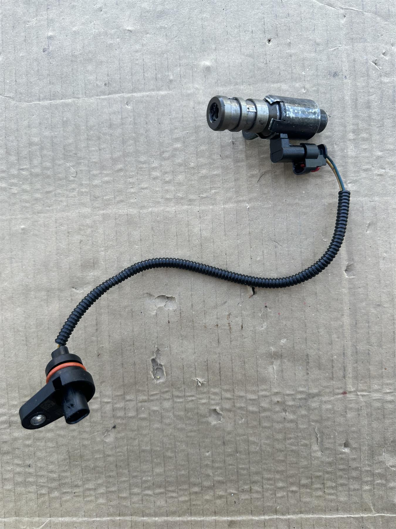 Genuine GM 40009556 Engine Oil Pump Flow Control Valve OEM