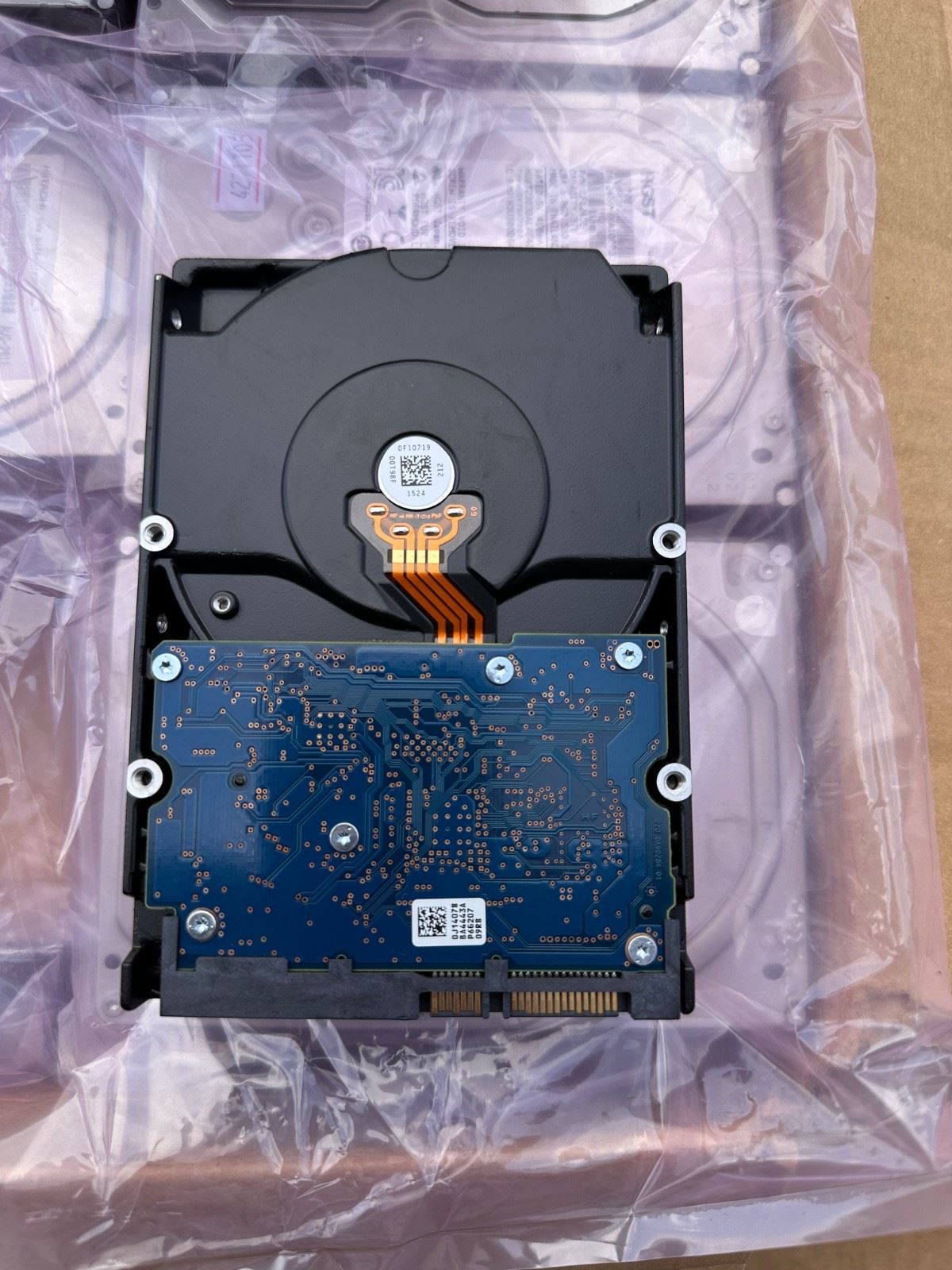 HGST HUA723030ALA640 3TB 7.2K 64MB 3.5 SATA 6Gb/s Hard Drive 50 pcs"