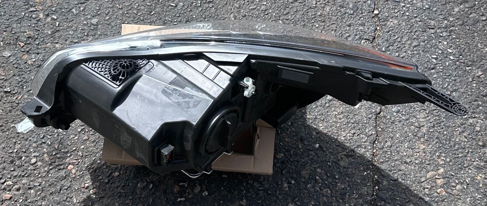 OEM | Head Light Assembly Passenger fits Buick Regal Right Xenon 2011 - 2013