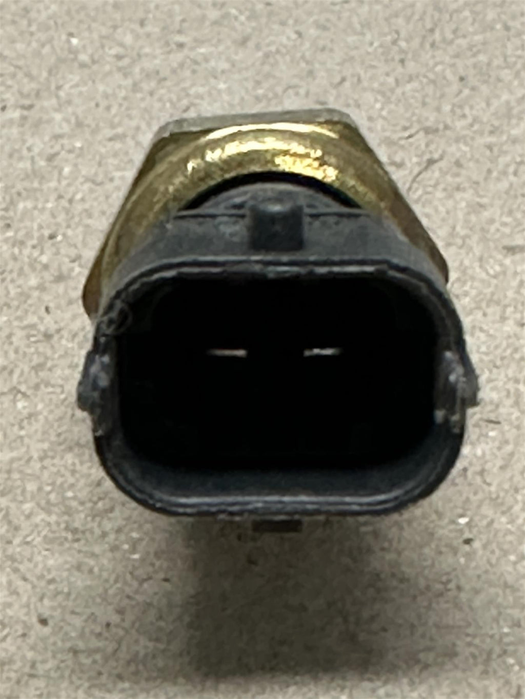 OEM GM Temperature Sensor 15393755 Genuine Factory Thermal Sending Unit Part