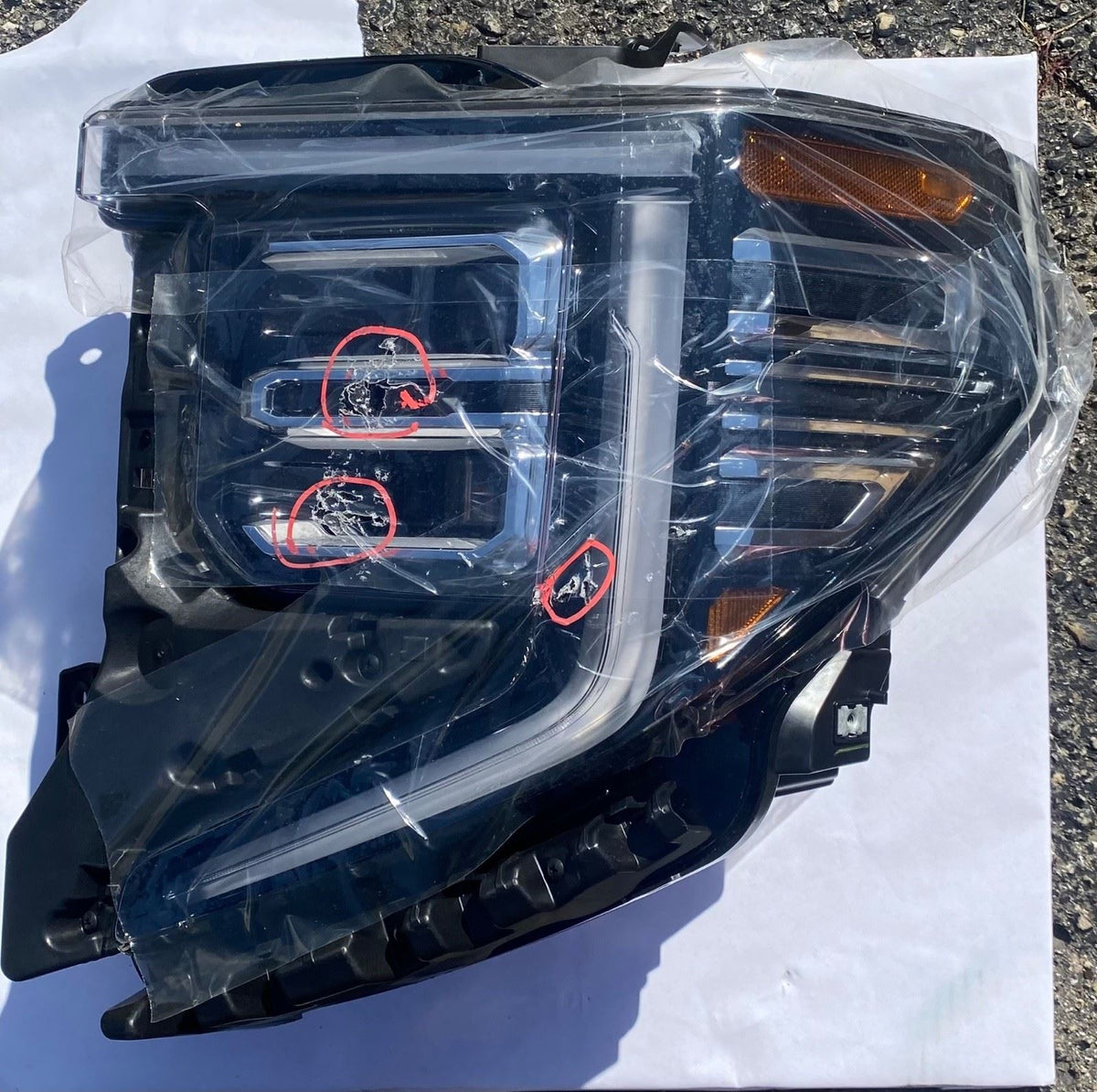 OEM 2022-2026 GMC Sierra 1500 LED Headlight 85064856 Driver Left Grade B Scratch