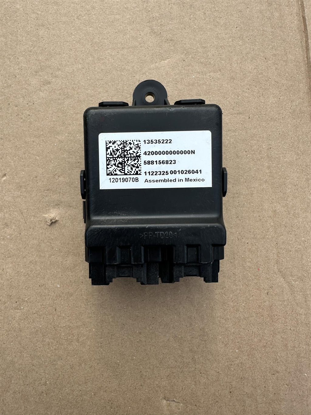 Genuine GM 13535222 Front Seat Heat Vent Control Module OEM Genuine Replacement