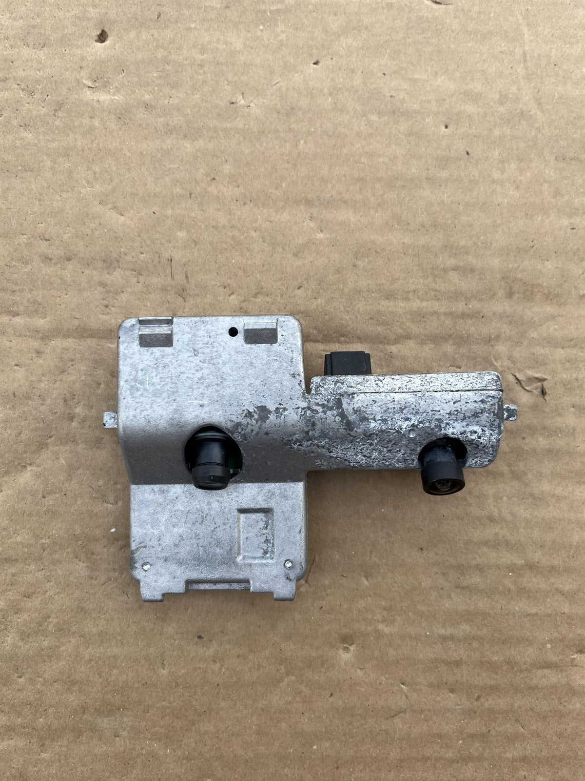 Genuine GM 86798016 Front View Camera Replaces Label 86798014