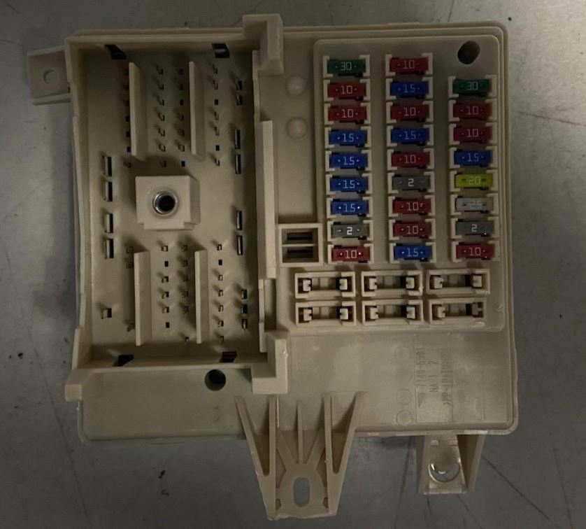 OEM | Fuse Block Wiring Junction Fits 2013-2017 Traverse GM 23106750