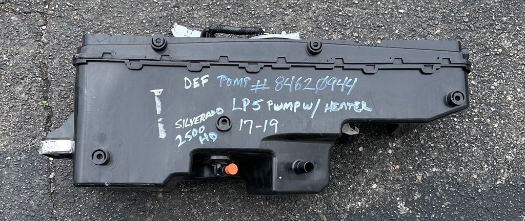 OEM | DEF Pump and Tank fits Silverado 2017 - 2019  84620944