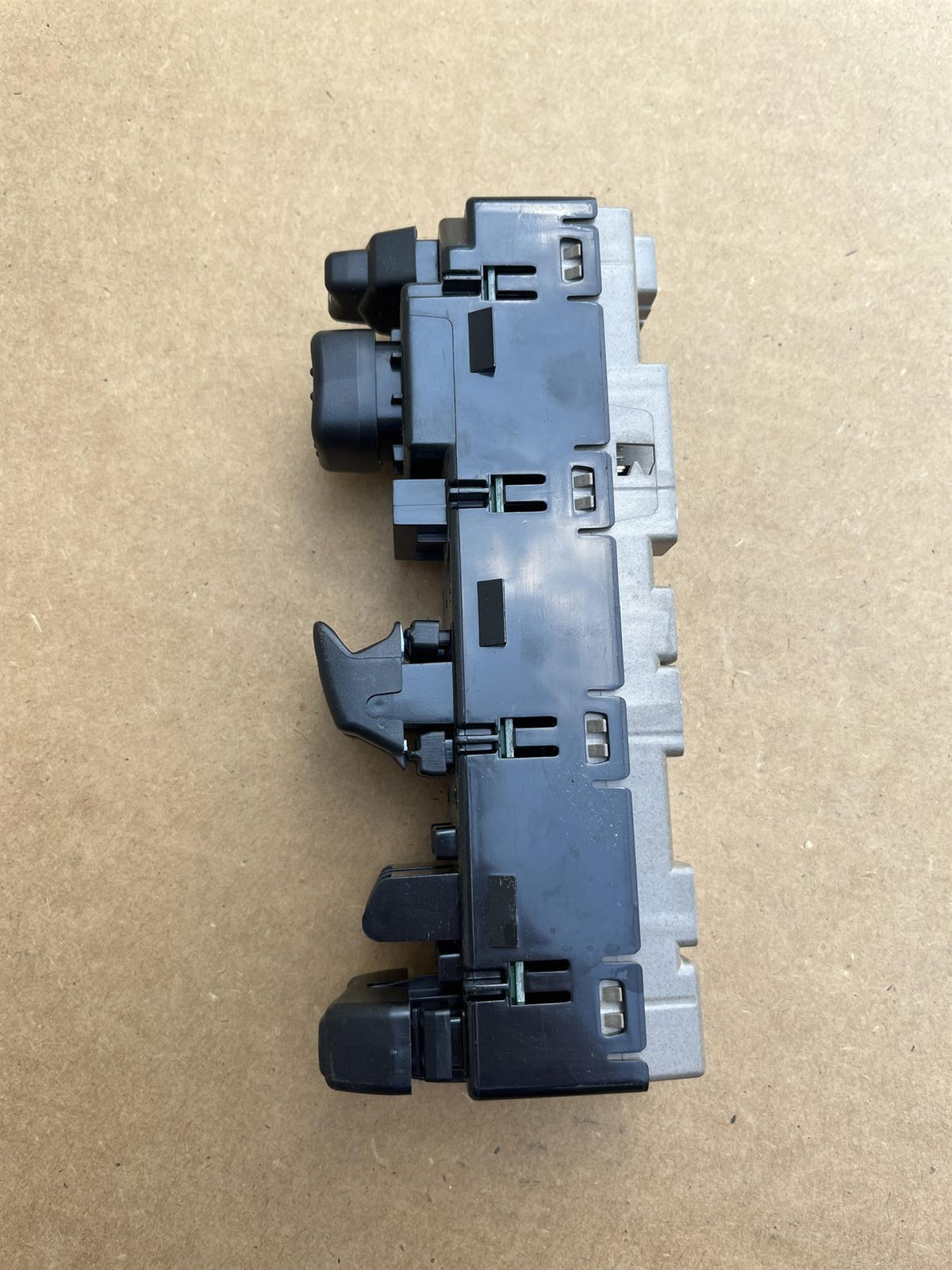 Genuine GM 15883318 Front Left Master Power Window Door Lock Switch
