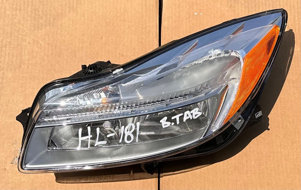 OEM Headlight Assembly Driver Side fits 2011-2016 Buick Regal 22794767