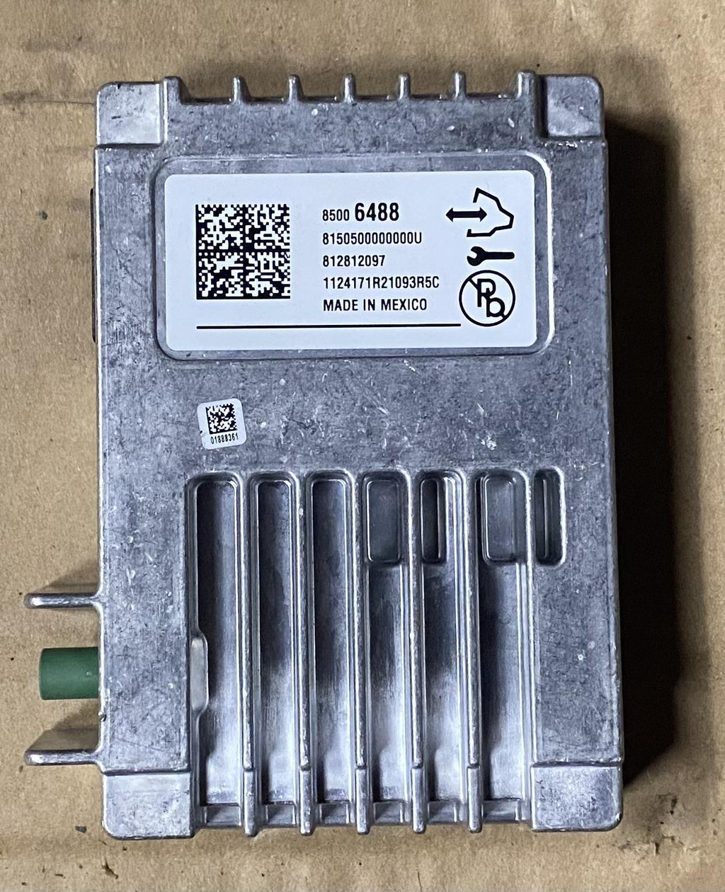 Genuine GM 85006488 Engine Management Module
