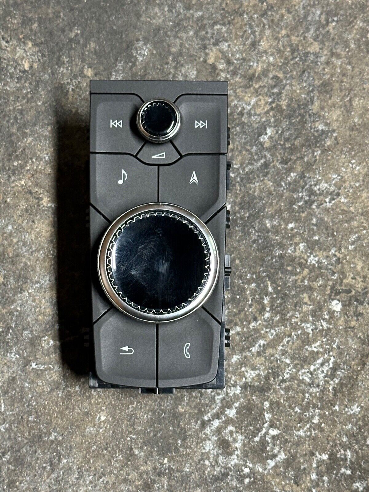 2019 - 2023 Cadillac XT4 Navigation Menu Control Switch Unit P: 84471959 OEM !