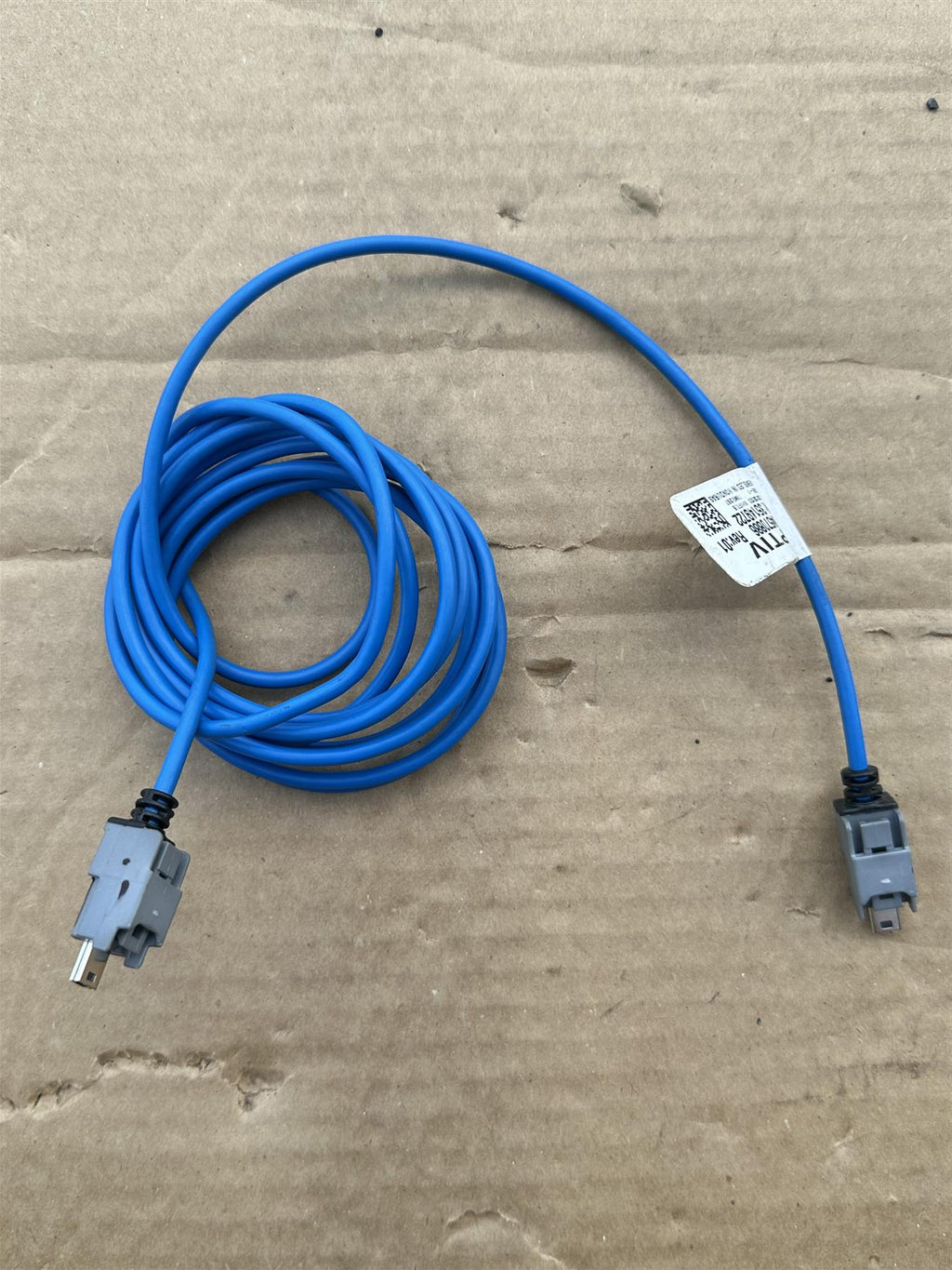 Genuine GM 84570886 Video Antenna Cable Silverado Sierra 2019-2023