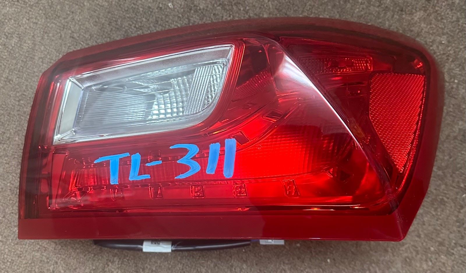 OEM | Tail Light Passenger fits 16-24 Chevy Malibu 84516375