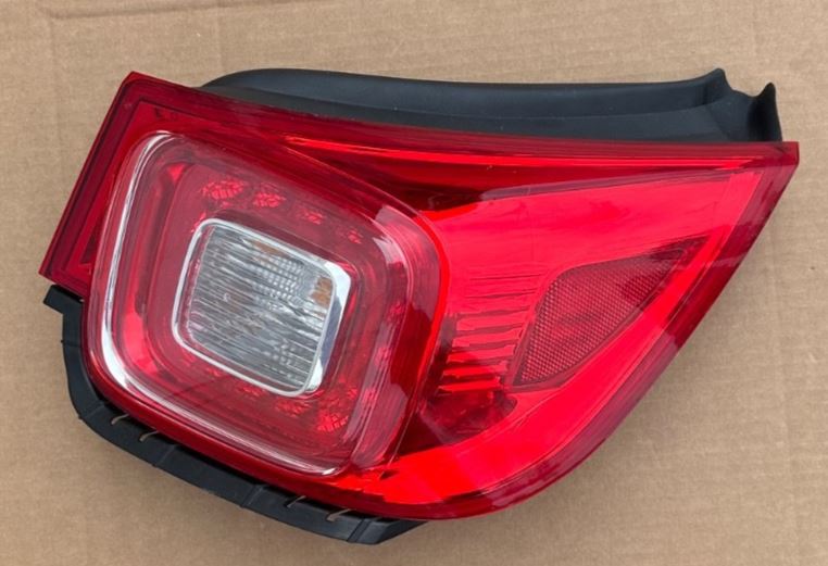 OEM | Tail Light Passenger Side Fits 2013-2016 Malibu GM 23294317