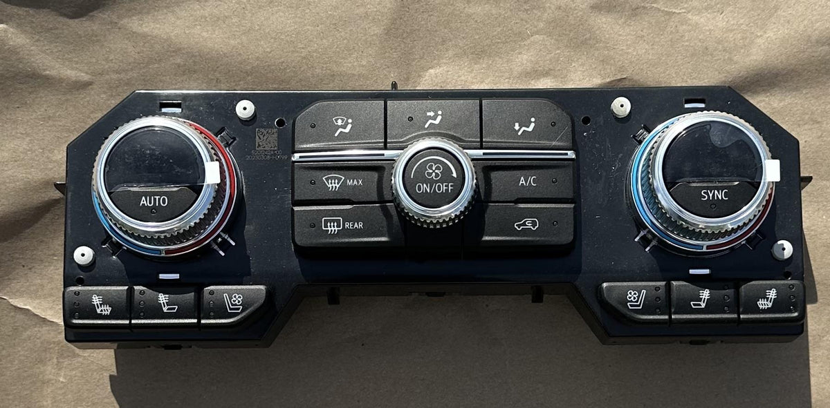 Genuine GM 84963890 Heater & Air Conditioning User Interface Control Panel