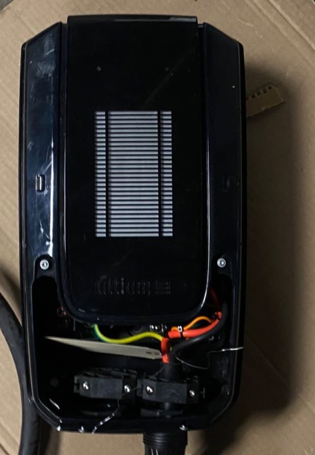 OEM | Ultium Power up Level 2 Charger GM 84922762
