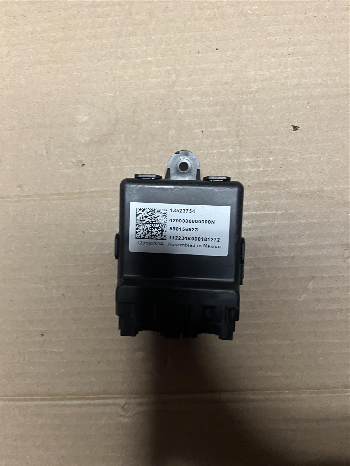 GM Seat Heater Vent Control Module 13523754 OEM