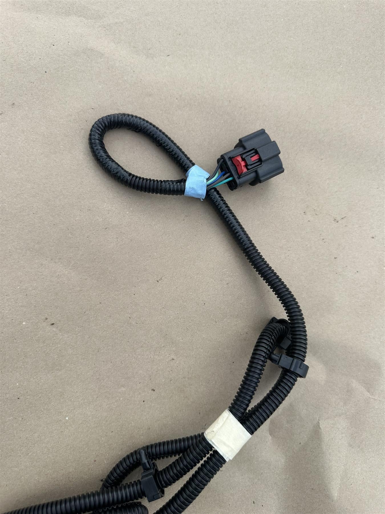 OEM GM Tail Lamp Socket & Wire Harness 86286766 2024-2026 GMC Sierra 2500/3500 HD