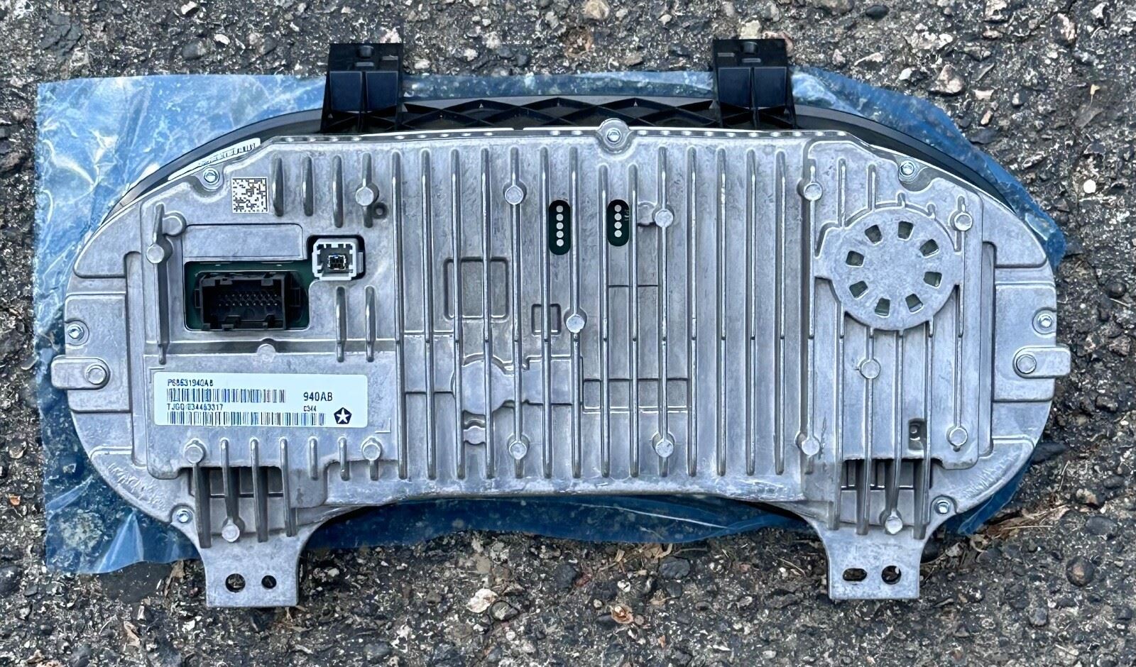 OEM | Instrument Cluster fits 2024 Ram 1500 Full Digital
