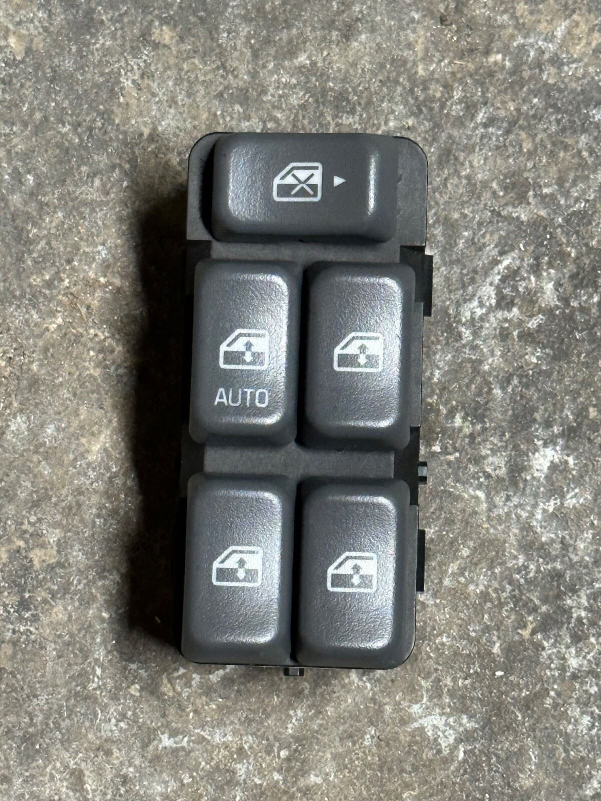 OEM | Master Window Switch Fits 2006-2015 GM Vehicles 15759085
