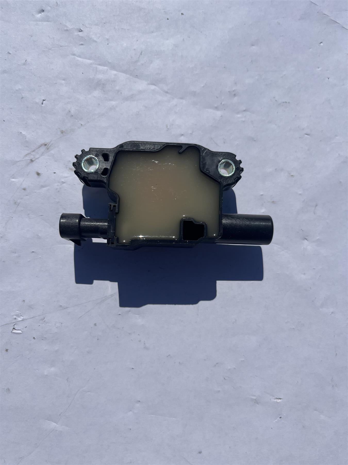 Genuine GM Ignition Coil 12713668 OEM Square-Style Coil Pack for GM V8