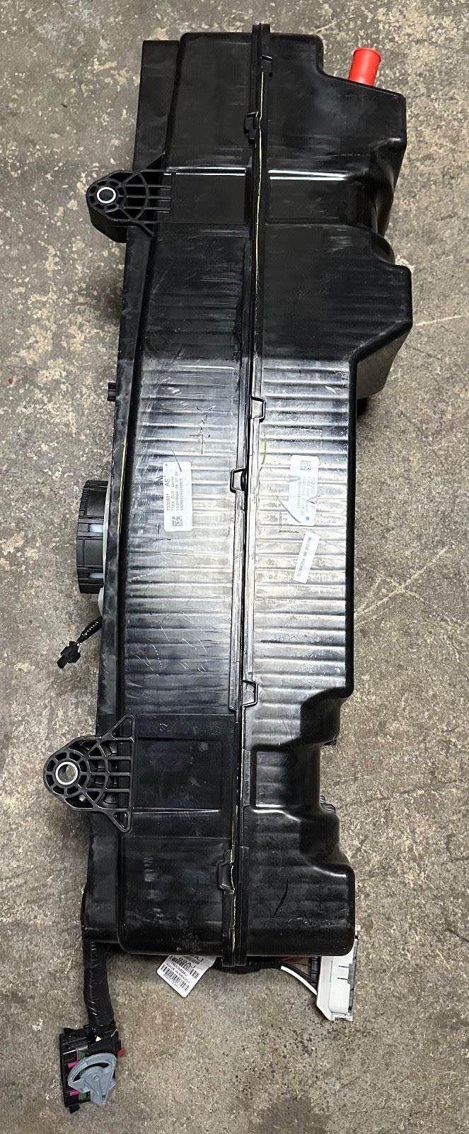 Genuine GM 86784913 Emission Reduction Fluid Tank DEF Reservoir 3.0L Diesel