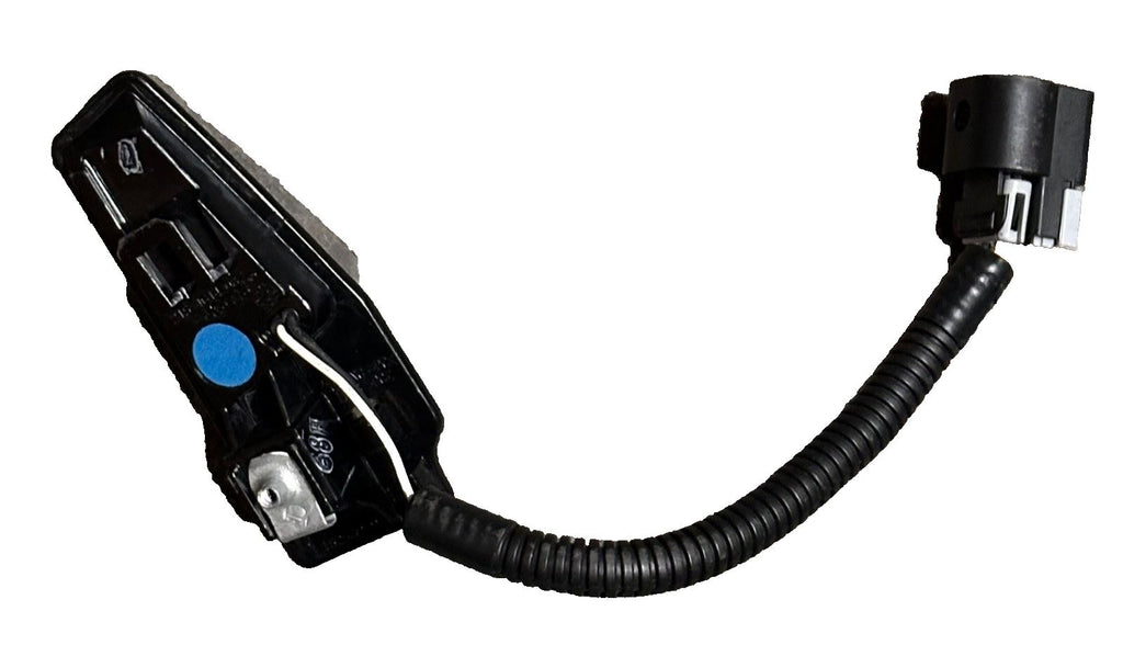 OEM | Side Marker Light fits Various GM Vehicles 15258979