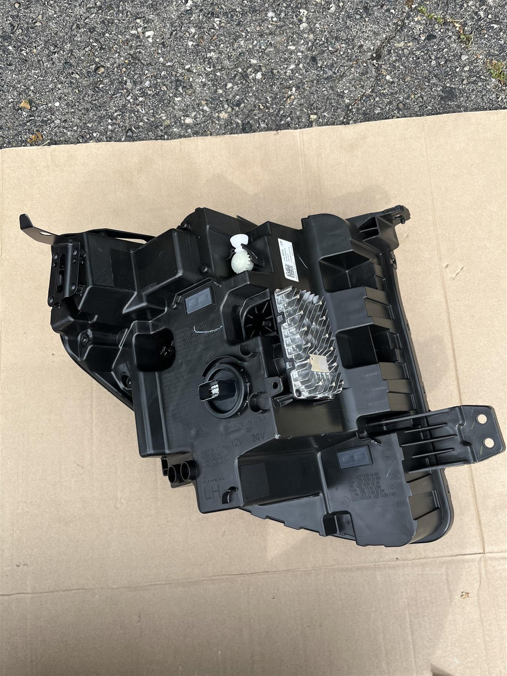 OEM General Motors Headlight 85064856 Genuine GM Front Lamp