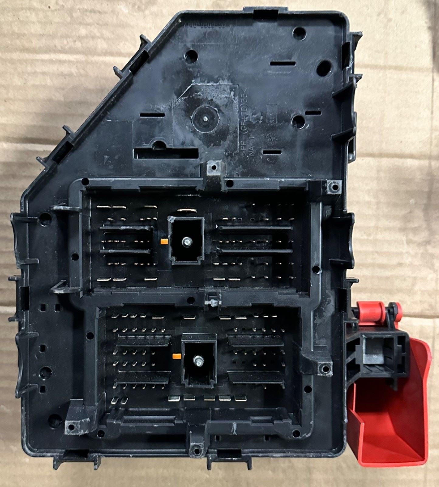 OEM | Fuse Relay Box 2013-2014 Acadia GM 22933344