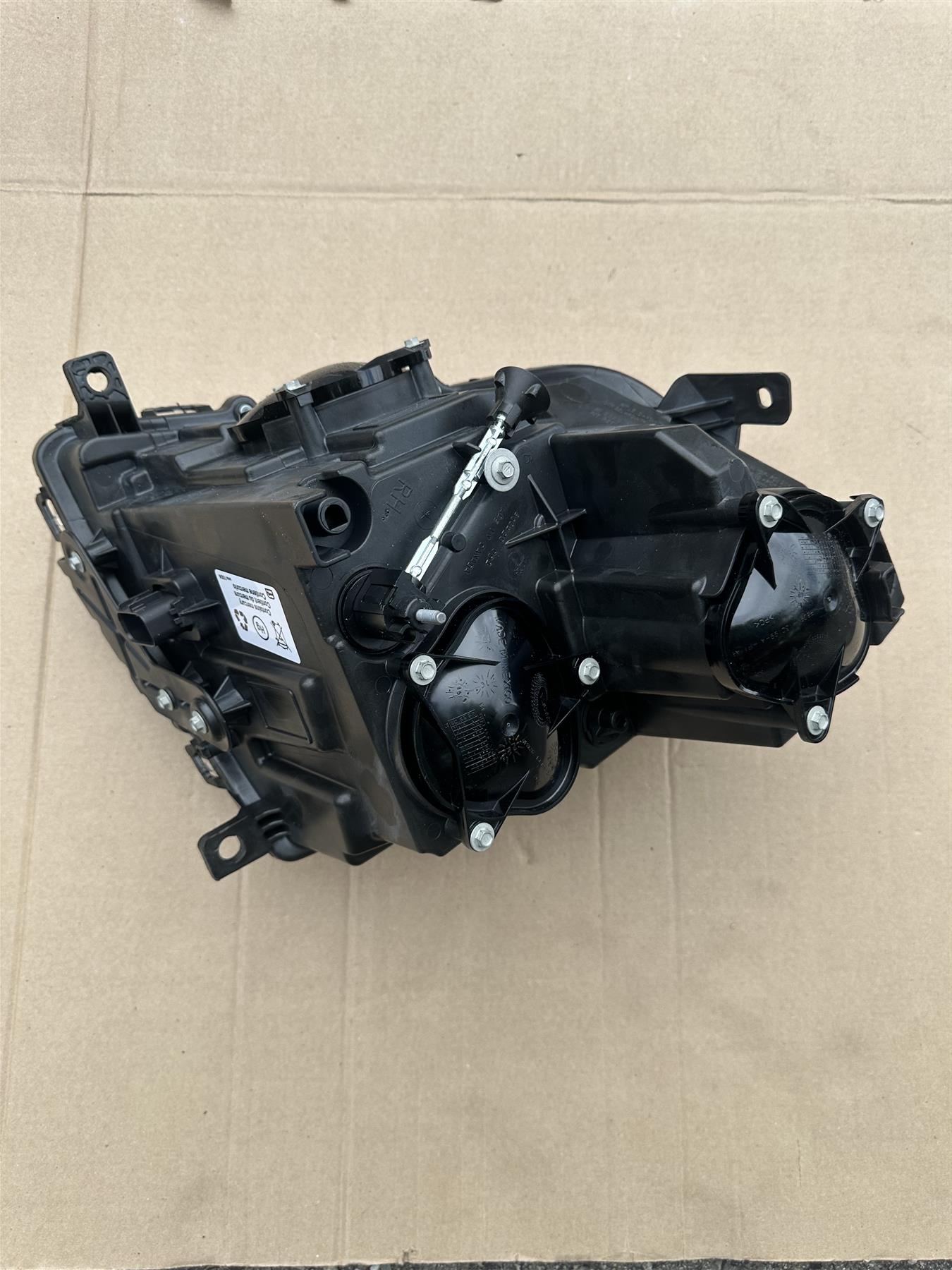 OEM General Motors Headlight 84501004 Genuine GM Front Lamp