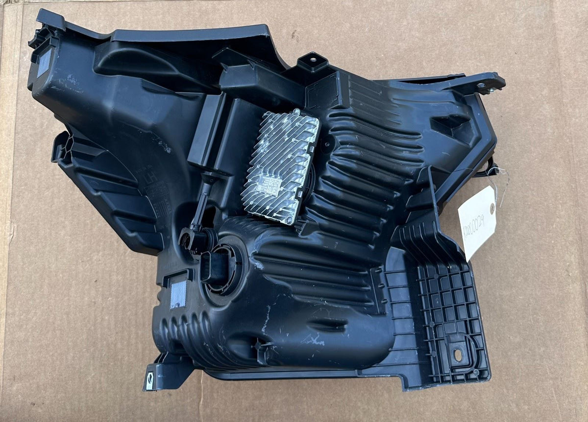 OEM GM Driver Side LH Headlight Assembly 26584710 | Chevy Blazer EV