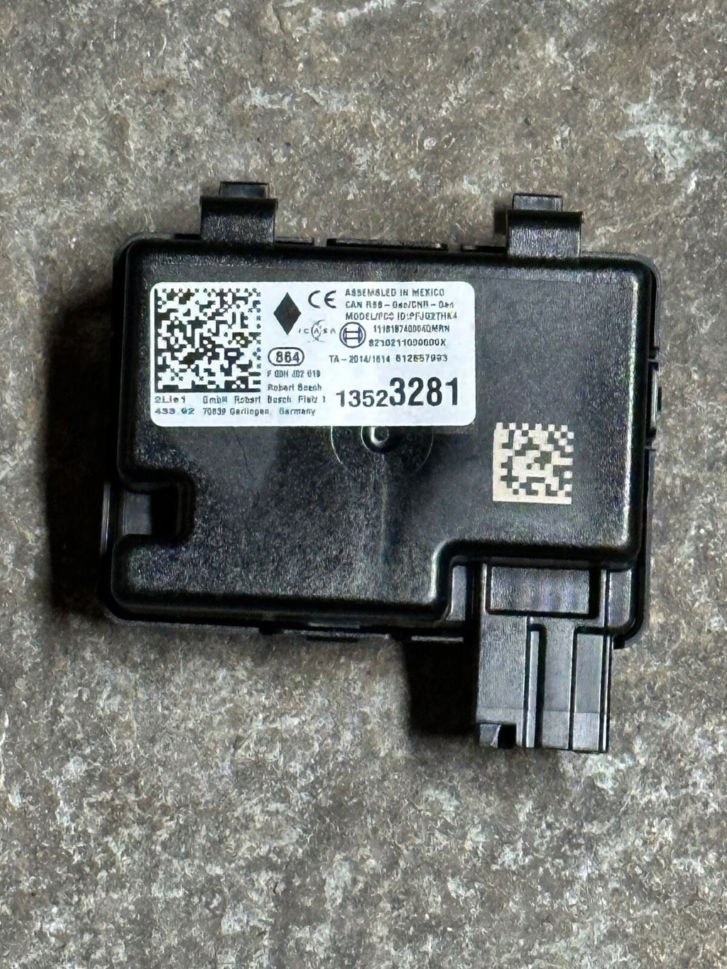 NEW OEM GM Keyless Entry System Receiver 13523281 Chevy GMC Cadillac Buick 16-24
