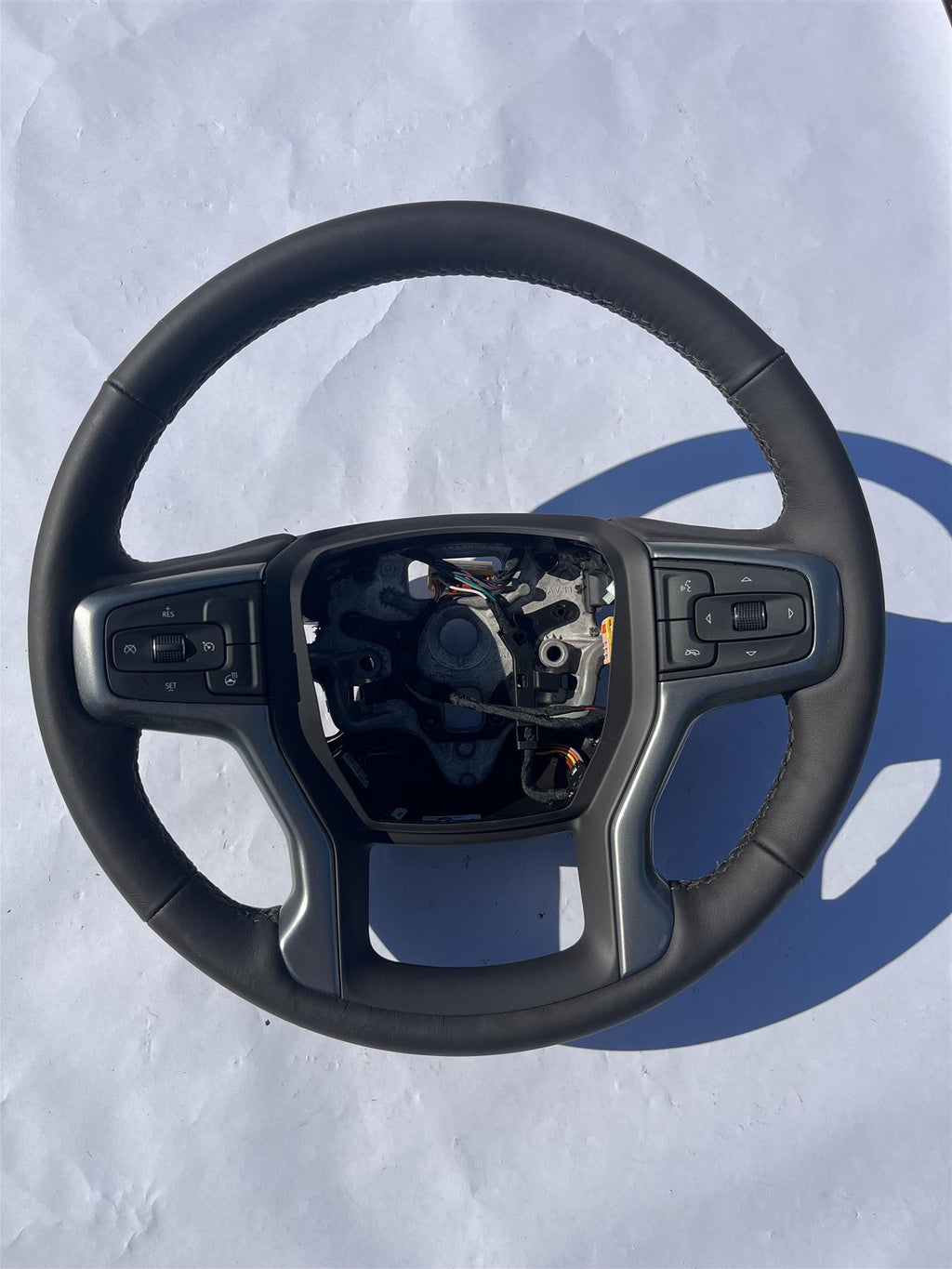 Genuine GM Steering Wheel 84946339 Very Dark Atmosphere GMC Sierra 1500 OEM