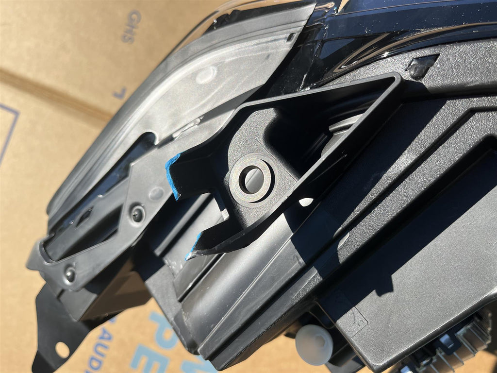 Genuine OEM 2022-2026 Headlight For Sierra 1500 2 Broken Tabs | LH 85064856 GM