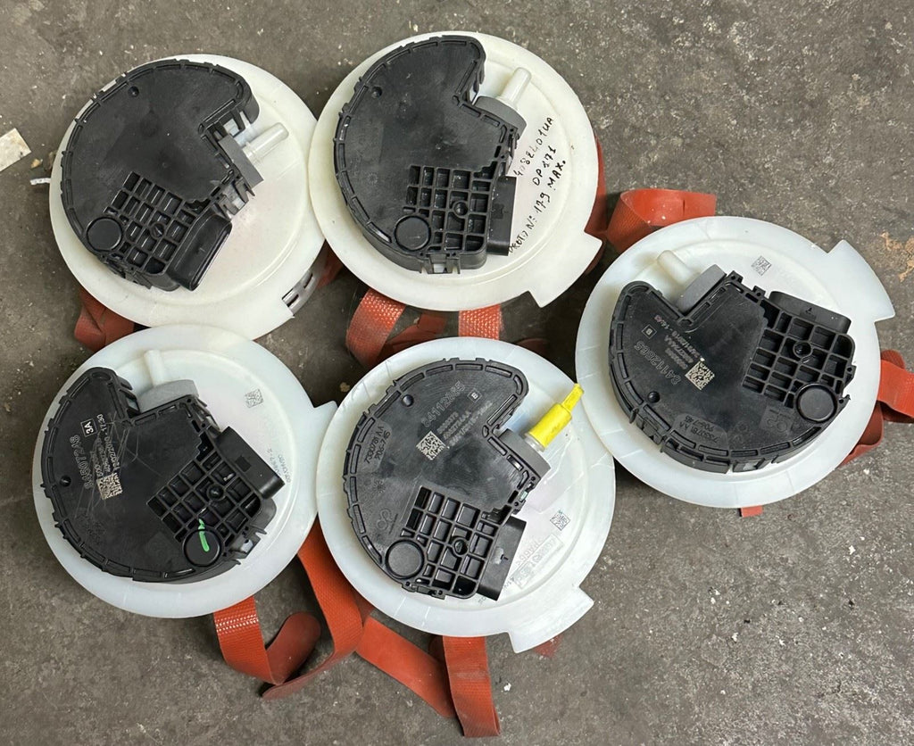 OEM | DEF Pumps Unknown Application Without Float Many Applications 5 Piece Lot