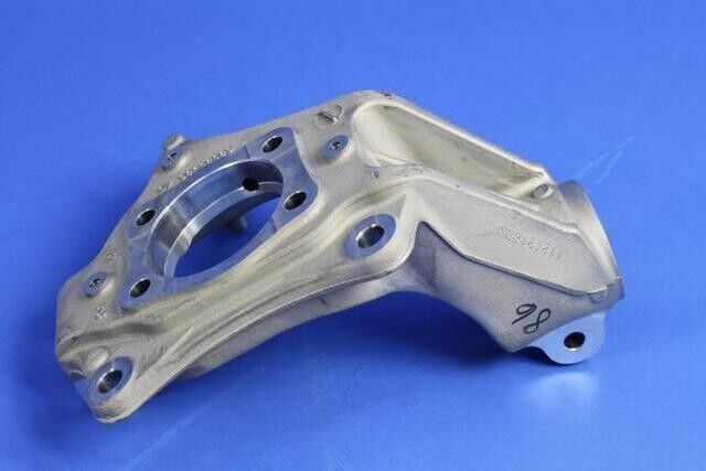 New OEM 2013 - 2016 Dodge Dart Front Knuckle Right 68080586AD