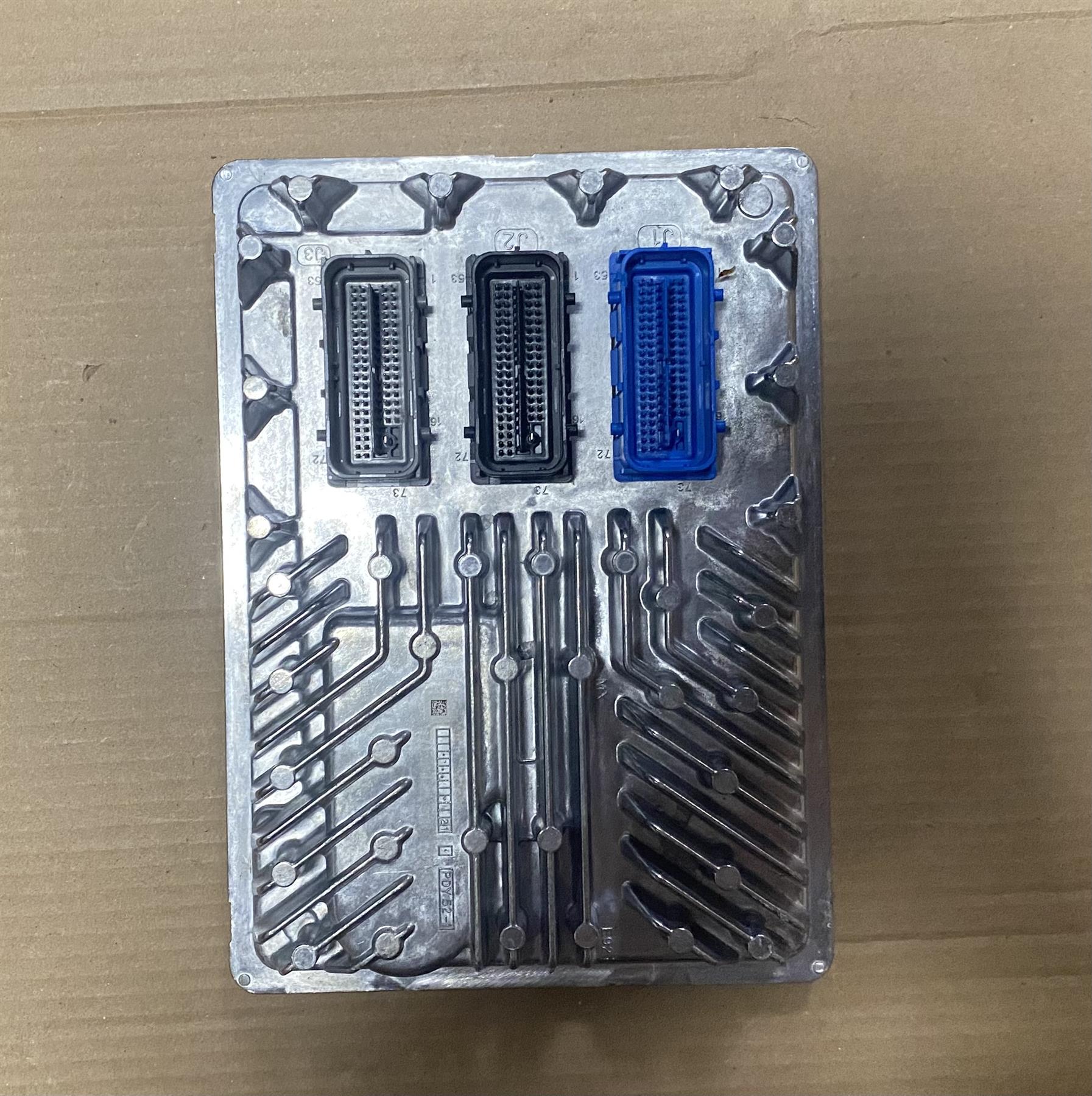 GM Engine Control Module ECM ECU 12704477 OEM