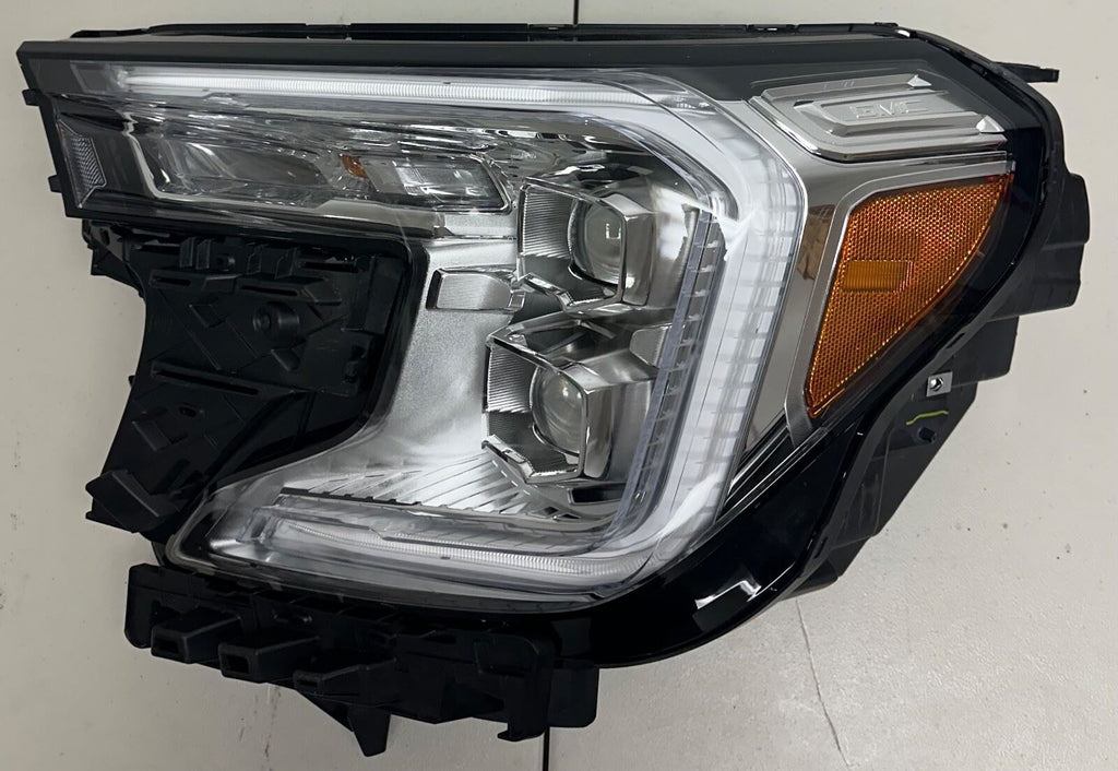 Driver Side LED Headlight OEM 2022 2023 2024 GMC Terrain Broken Tab